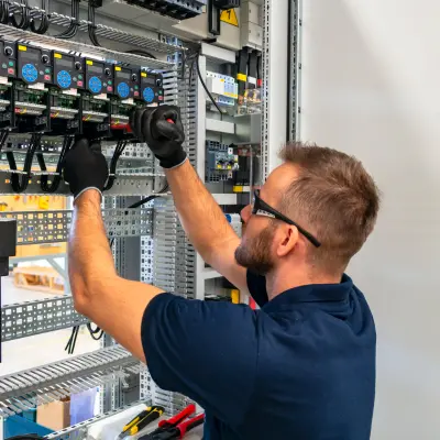 Électricien outillage