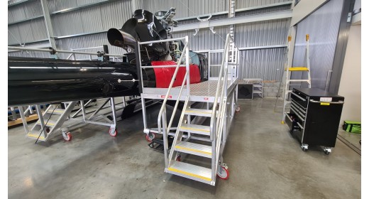 Plateforme d'accès pour maintenance Eurocopter EC130