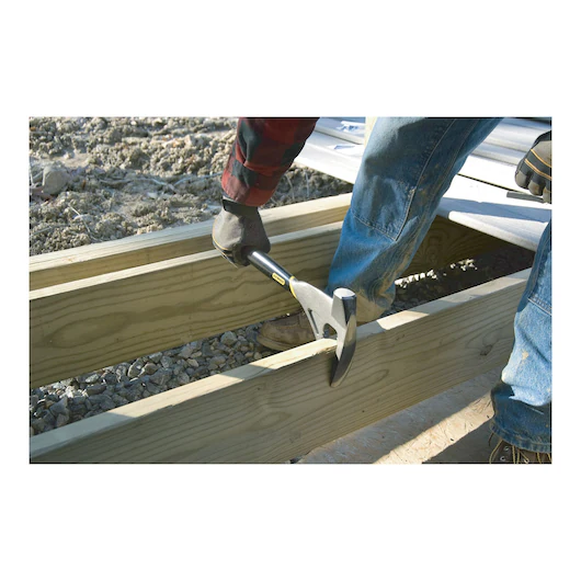 Marteau multifonctions Fubar STANLEY FATMAX en acier - 457 mm