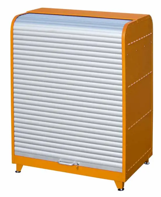 Armoire rideaux.webp