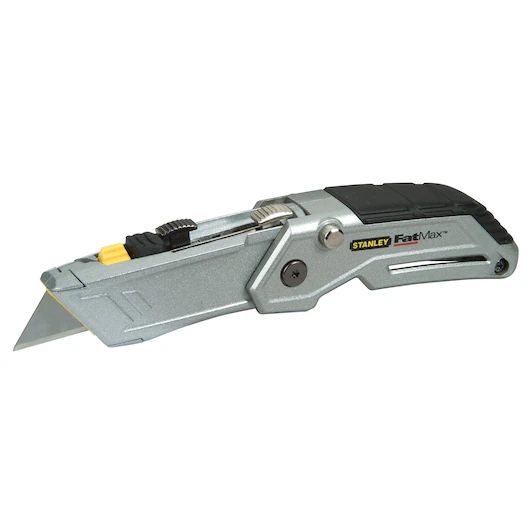 Cutter pliant rétractable Stanley Fatmax à deux lames