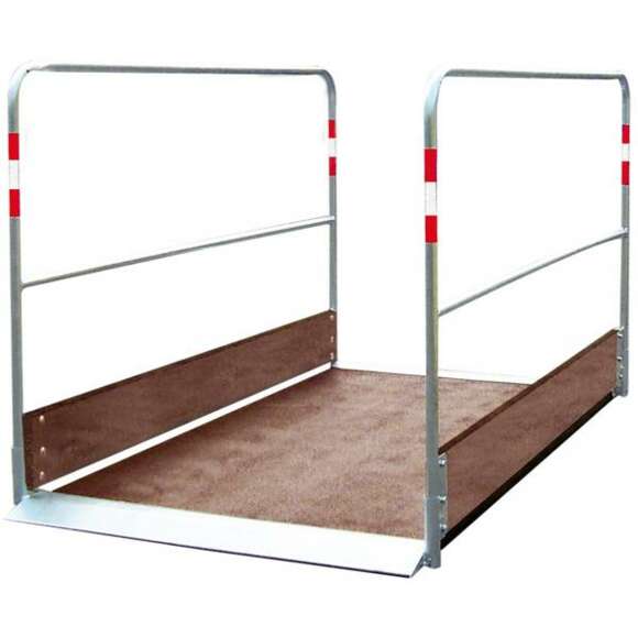 Passerelle d'accès en bois pour chantier