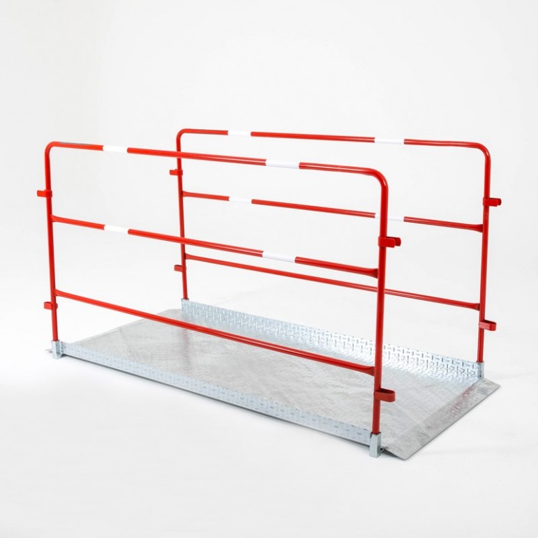 Passerelle TP avec garde-corps